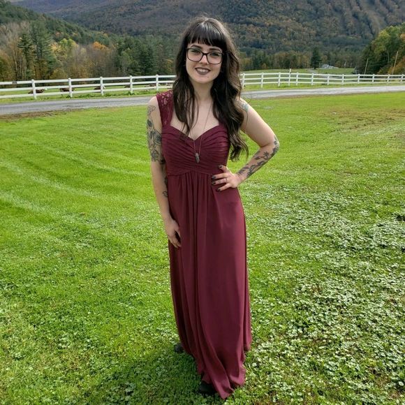 Meet your Posher, Neka - Picture 1 of 1